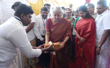 நாட்டின் காலாச்சாரத்தை காப்பாற்ற பிரதமர் ரூ.6000 கோடி வழங்கியுள்ளார் - அமைச்சர் நிர்மலா சீதாராமன் தகவல்