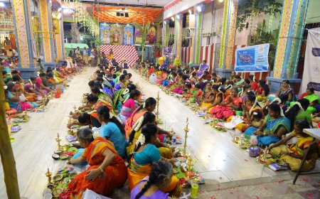 தூத்துக்குடி சண்முகபுரம் பதினெட்டாம்படி கருப்பசாமி கோவிலில்  திருவிளக்கு பூஜை