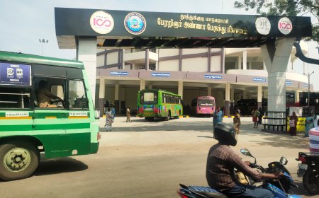 தூத்துக்குடி ஸ்மார்ட் சிட்டி பேருந்து நிலையத்தில் பஸ் சர்வீஸ் துவக்கம் - பயணிகள் கோரிக்கை