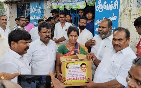 புல்வாவெளி, ராமச்சந்திராபுரம், பழையகாயல் பகுதி மக்களுக்கு அதிமுக சார்பில் நிவாரண பொருட்கள் - ஆர்.பி. உதயகுமார், எஸ்.பி. சண்முகநாதன் வழங்கினர்