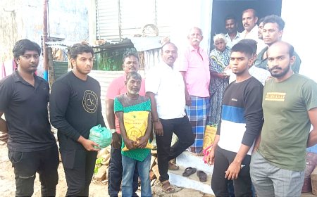 நவலட்சுமிபுரத்தில் வெள்ளத்தினால் இறந்து போன 3 குடும்பங்களுக்கு காமராஜர் ஆதித்தனார்கழகம் நிதி உதவி!