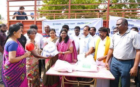 தூத்துக்குடியில் வெள்ளத்தால் பாதிக்கப்பட்ட மக்களுக்கு ஸ்டெர்லைட் நிறுவனம் சார்பில் ரூ.5கோடி நிவாரண உதவிகள்