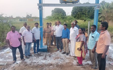 மூக்குப்பேறி ஊராட்சி, கிழக்கு தெருவில் 100 கி.வா. மின்தூக்கி துவக்கம்