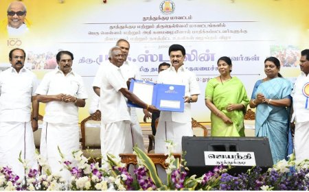 ஒன்றிய அரசு ஒரு ரூபாய் கூட வெள்ள நிவாரணம் கொடுக்கவில்லை - தூத்துக்குடியில் மு.க.ஸ்டாலின் பேச்சு