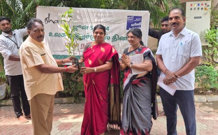 ஈஷா காவேரி கூக்குரல் இயக்கம் சார்பில் கூட்டாம்புளியில் நட உள்ள மரக்கன்றுகளை அமைச்சர் கீதாஜீவன் வழங்கினார்