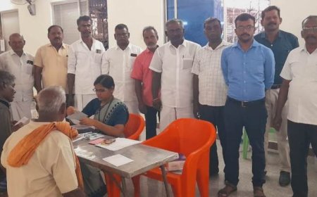 நடுவைகுறிச்சியில் நாம் இந்தியர் கட்சி சார்பில் இலவச கண் சிகிச்சை முகாம் - ஏராளமானோர் பயனடைந்தனர்