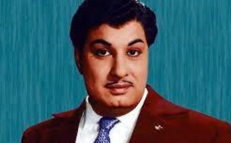 எம்.ஜி.ஆரின் 37வது ஆண்டு நினைவு தினம் - மலர் தூவி மரியாதை செய்த அதிமுகவினர்