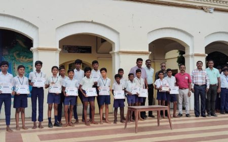 இயேசு விடுவிக்கிறார் ஊழியம் சார்பில் மாரத்தான் போட்டி - வெற்றி பெற்ற மாணவர்களுக்கு பரிசளிப்பு