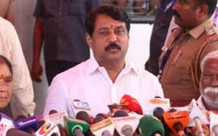 பெஹல்காம் தாக்குதல் விவகாரத்தில் இந்திய அரசுக்கு எதிராக பேசுவோர் தேச விரோதிகளே - நயினார் நாகேந்திரன் காட்டம்