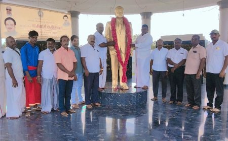 பத்மஸ்ரீ டாக்டர் பா சிவந்தி ஆதித்தனார் சிலைக்கு நாம் இந்தியர் கட்சி சார்பில் மாலை அணிவித்து மரியாதை
