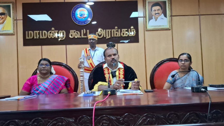 தூத்துக்குடி வி.வி.டி சிக்னல் அருகே போக்குவரத்து நெருக்கடிக்கு விரைவில் தீர்வு – மேயர் ஜெகன் பெரியசாமி அறிவிப்பு