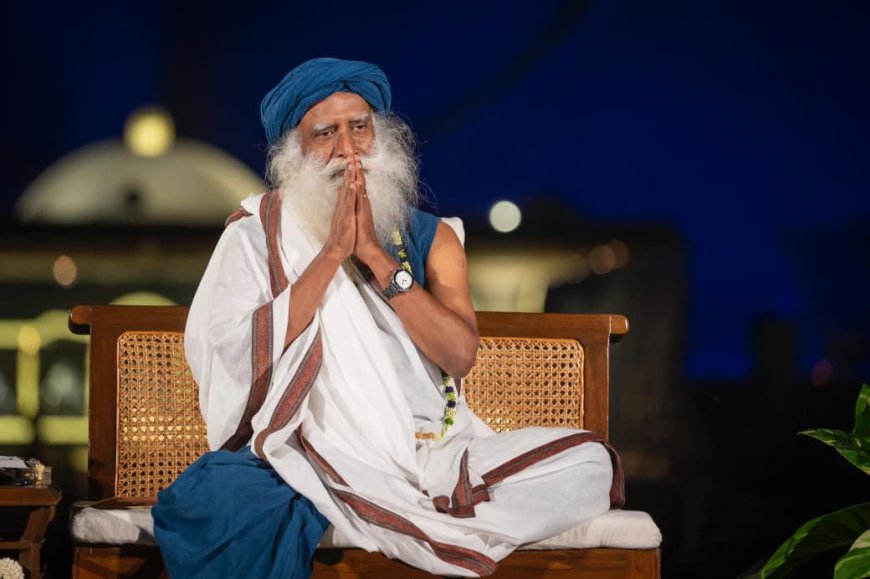உங்களுக்குள் படைப்பின் மூலம் வெளிப்பட அனுமதித்தால் ஆனந்தம் நிச்சயம்! - சத்குருவின் புத்தாண்டு வாழ்த்து