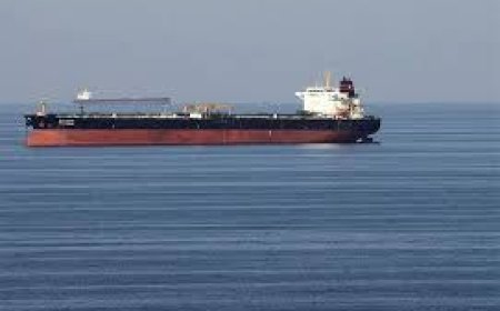 பதற்றத்திற்கிடையில் 1.35 லட்சம் மெட்ரிக் டன் கச்சா எண்ணெயுடன் கப்பல் இந்தியா வருகை