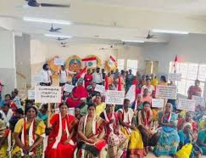 கேலிக்கூத்தாக மாறிய திமுக–காங்கிரஸ் கேஸ் சிலிண்டர் போராட்டங்கள்? – பொதுமக்கள் விமர்சனம்