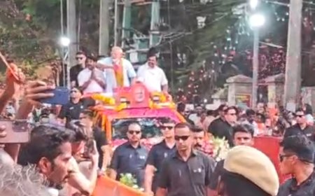 கன்னியாகுமரி மாவட்டத்தில் பிரதமர் மோடி ரோடுஷோ பிரசாரம் - திரளாக கூடிய பொதுமக்கள்