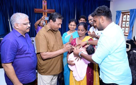 நாலுமாவடி பன்னோக்கு மிஷன் மருத்துவமனையில் பிறந்த 500வது குழந்தைக்கு நினைவு பரிசு - மோகன் சி லாசரஸ் வழங்கினார்