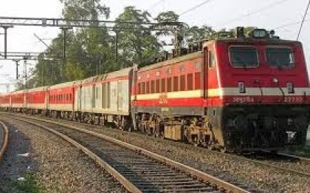 தூத்துக்குடி - மும்பை ரயில் தாமதம் காரணமாக இன்று மாலை 3.30 மணிக்கு பதிலாக இரவு 11.00 மணிக்கு கிளம்பும்
