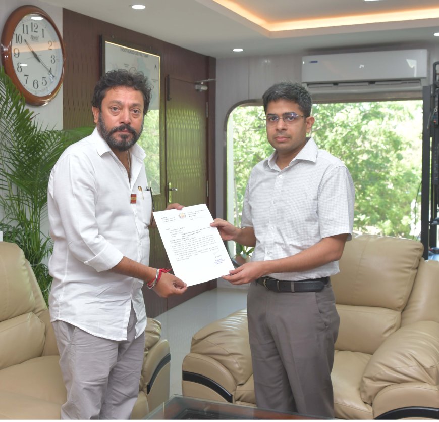 தூத்துக்குடி வி.இ.ரோடு டாஸ்மாக் மதுக்கடையை மூட வேண்டும் - ஆட்சியரிடம் எம்.எல்.ஏ ஸ்ரீநாத் கோரிக்கை