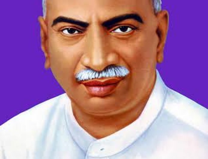 காமராஜர் பிறந்த நாளை கூட்டம் கூட்டமாக கொண்டாடிய அரசியல் கட்சிகளும், அமைப்பினரும்