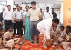 காமராஜர் காலை உணவுத் திட்டம் விரிவாக்கம் : தூத்துக்குடியில் மாணவர்களுக்கு உணவு பரிமாறிய அமைச்சர்கள்