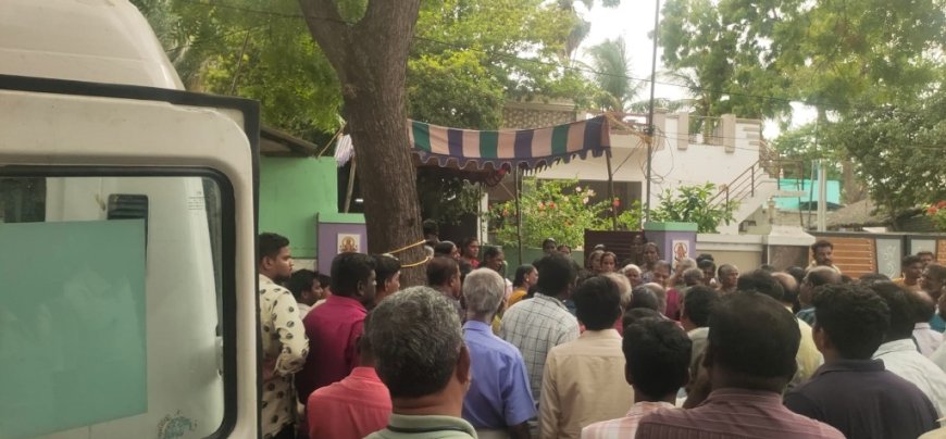 திருச்செந்தூர்  வருவாய் ஆய்வாளர் விபத்தில் பலி !